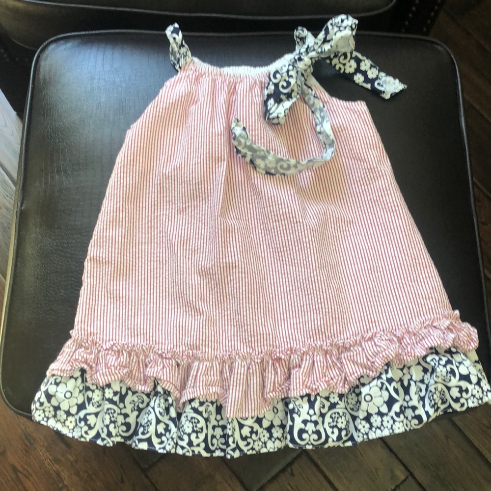 Boutique 4t red seersucker dress with navy detail